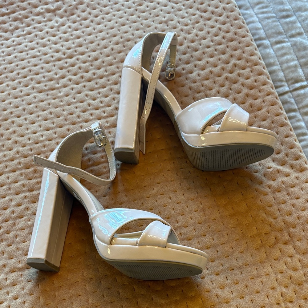 Wild Diva Nude Patent Platform Heels